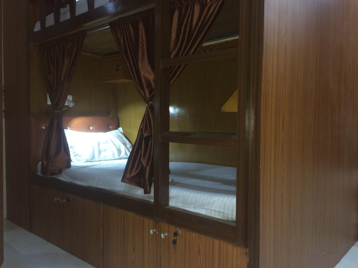 Zara Dormitory Mumbai Bagian luar foto