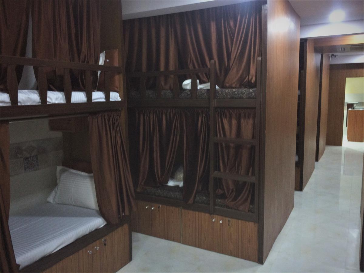 Zara Dormitory Mumbai Bagian luar foto